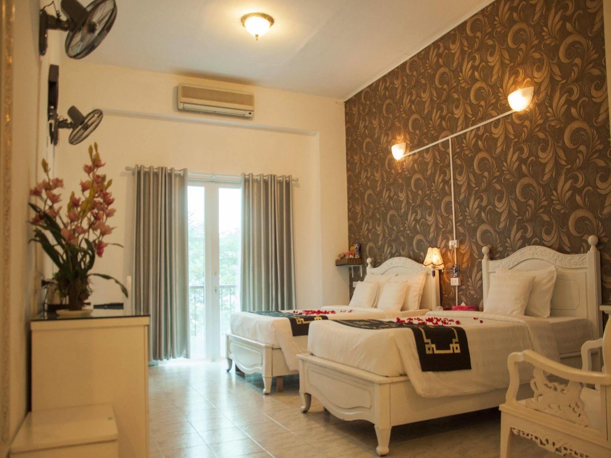 A25 - 35 Mạc Thị Bưởi Khách sạn